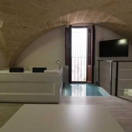 Mastropaolo42 Luxury Couette-café