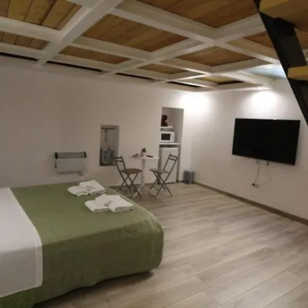Mastropaolo42 Luxury Couette-café 3*